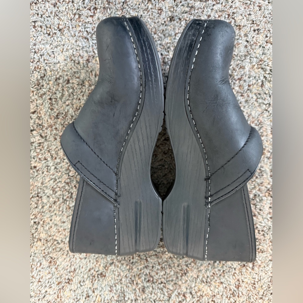 DANSKO All Black Slip On Shoes 39 - Picture 5 of 14